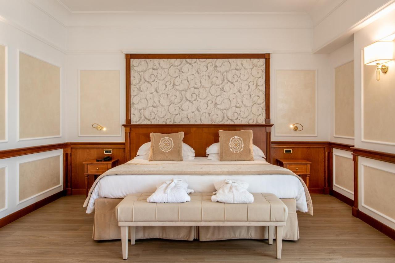 Grand Hotel Terme & Spa Montegrotto Terme Exterior foto